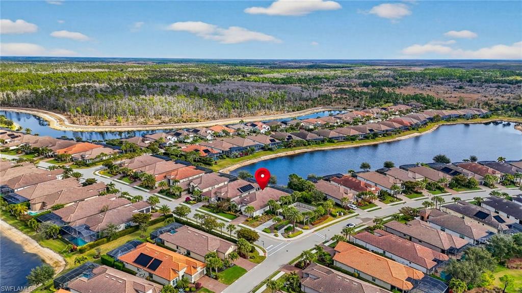 ESPLANADE - Residential