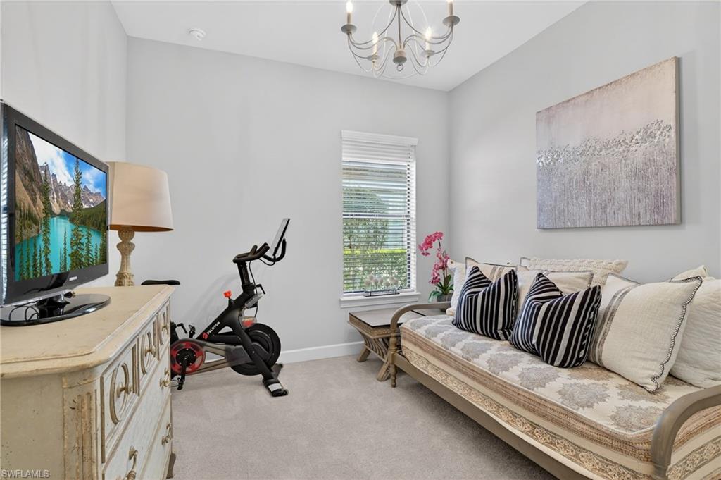 ESPLANADE - Residential