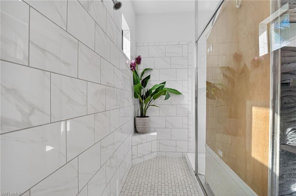 ESPLANADE - Residential