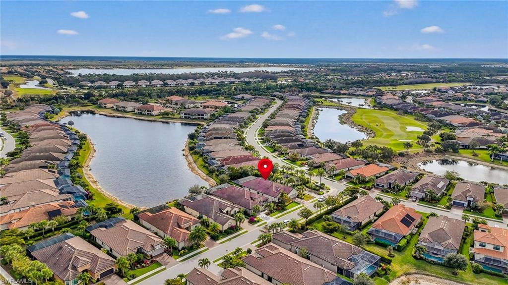 ESPLANADE - Residential