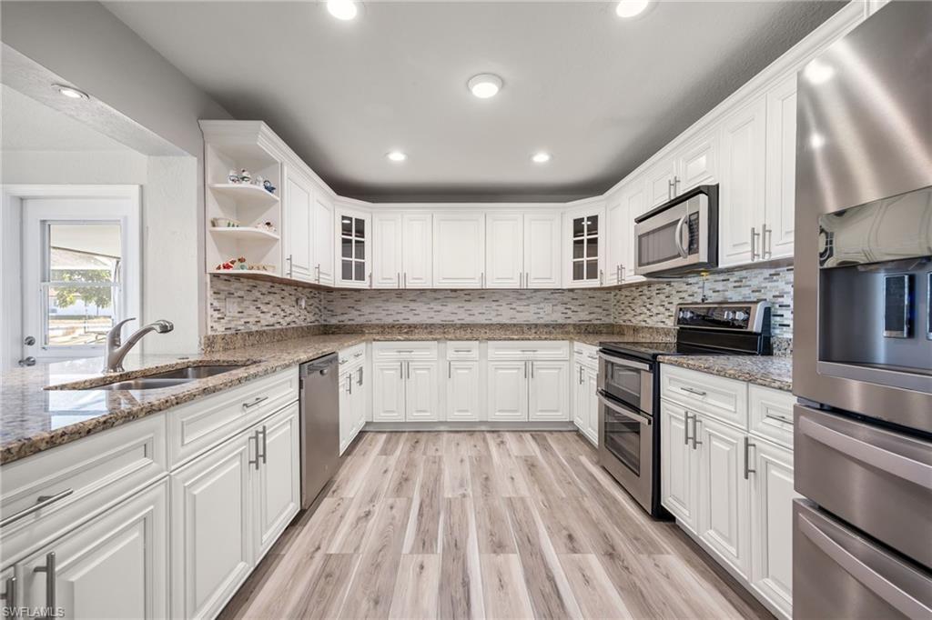 YACHT CLUB - Residential