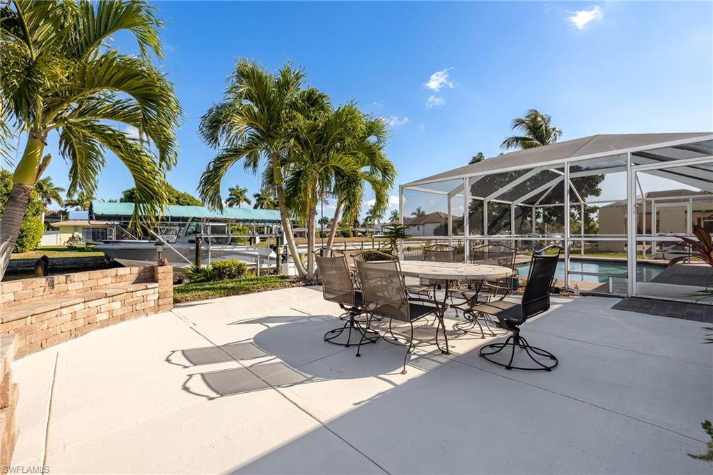 YACHT CLUB - Residential