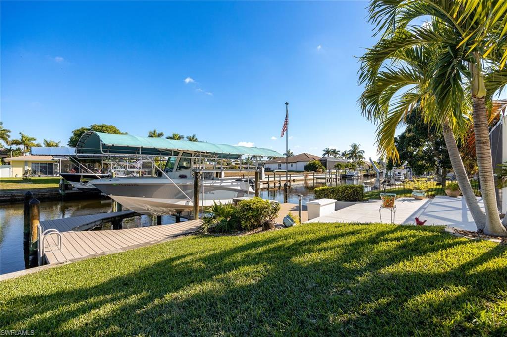 YACHT CLUB - Residential