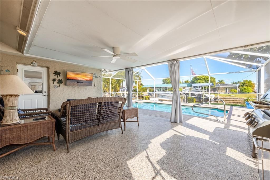 YACHT CLUB - Residential