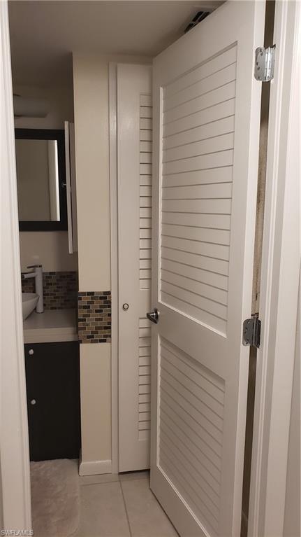 INDIAN CREEK GOLF VILLAS - Residential