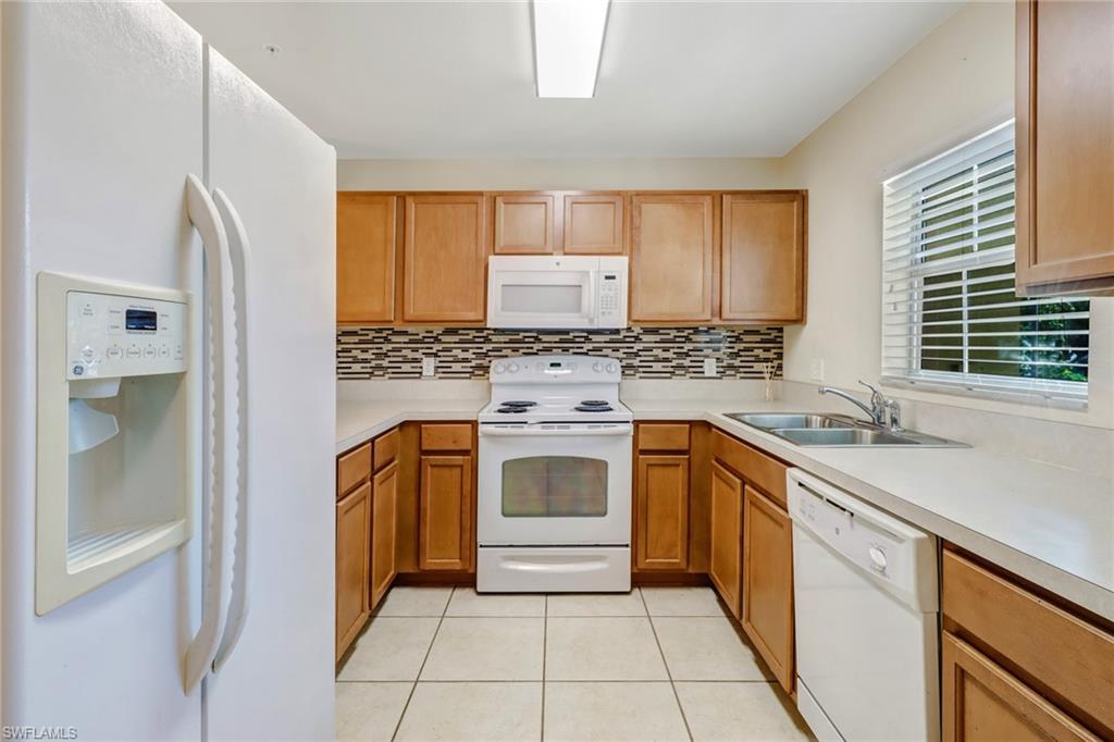 THE VISTAS - Residential