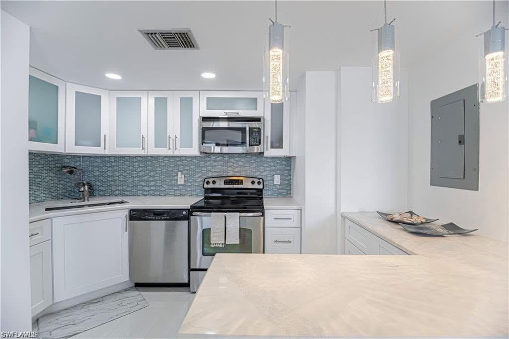 GULF VIEW - Residential Lease