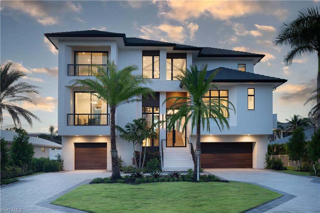Photo of 141 Channel DR, NAPLES, FL 34108 (MLS # 226028092)