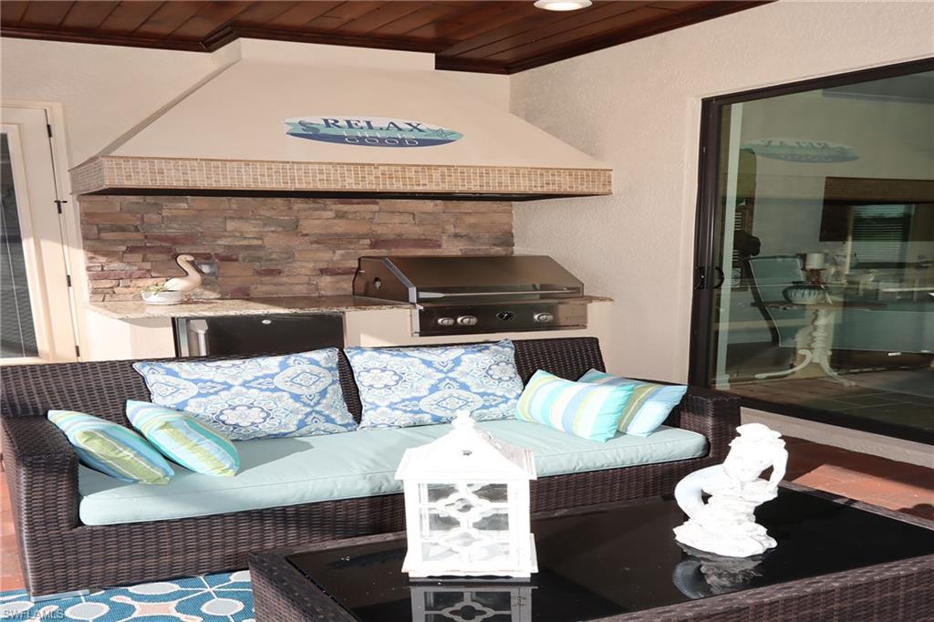 BONITA NATIONAL GOLF AND COUNTRY CLUB - Residential Lease