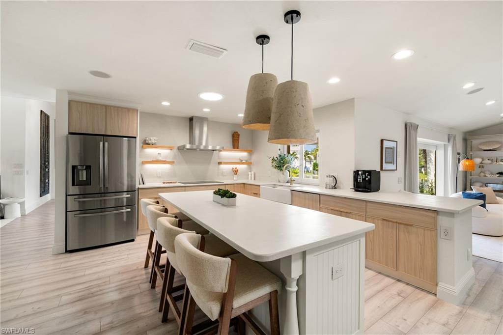 205 Spring Line DR