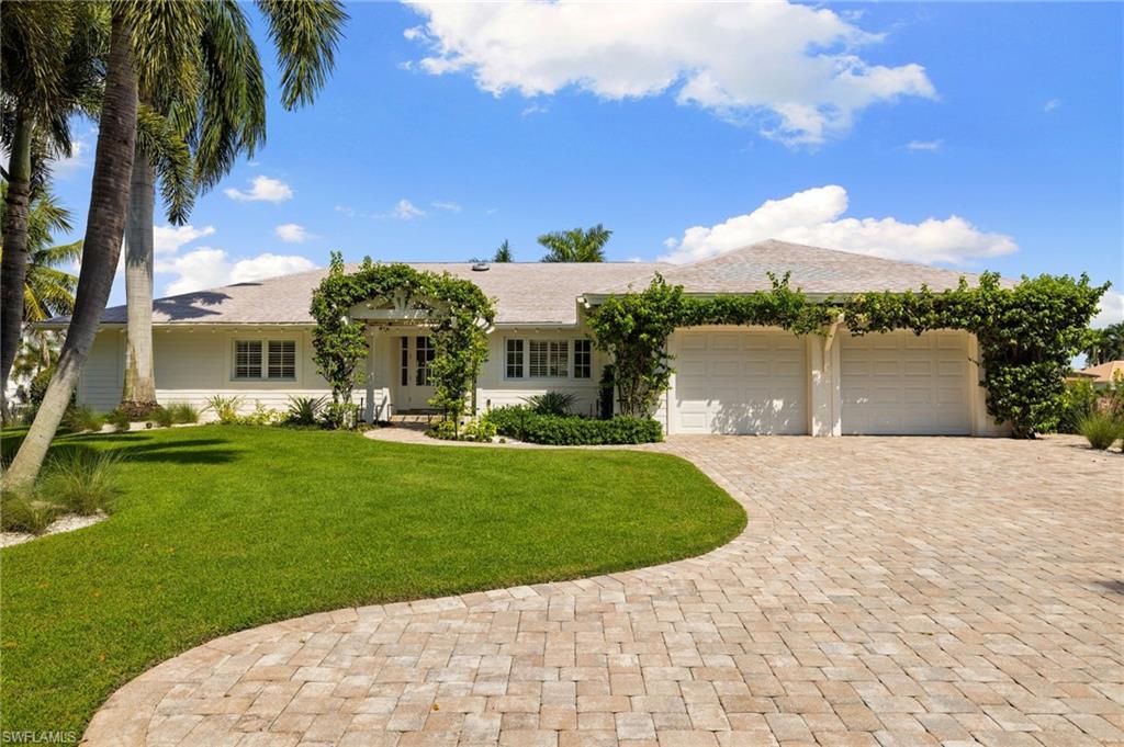 205 Spring Line DR