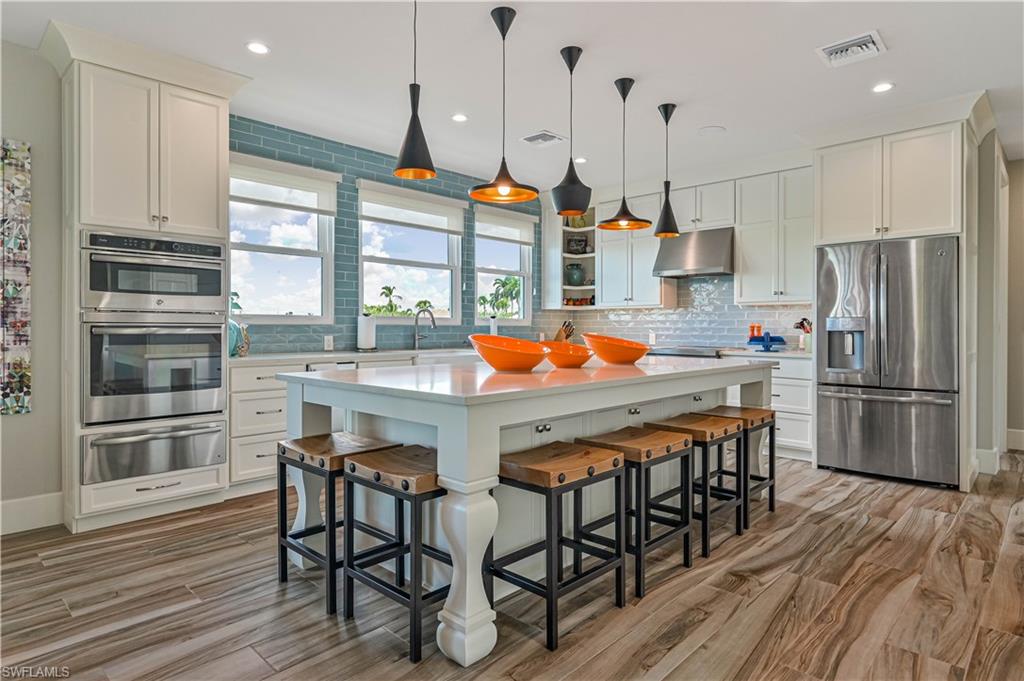 LITTLE HICKORY SHORES - Residential