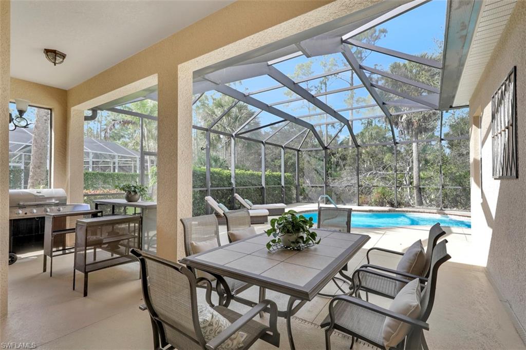 CARLTON LAKES - Residential