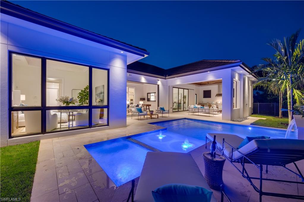 PELICAN BAY WOODS - Residential