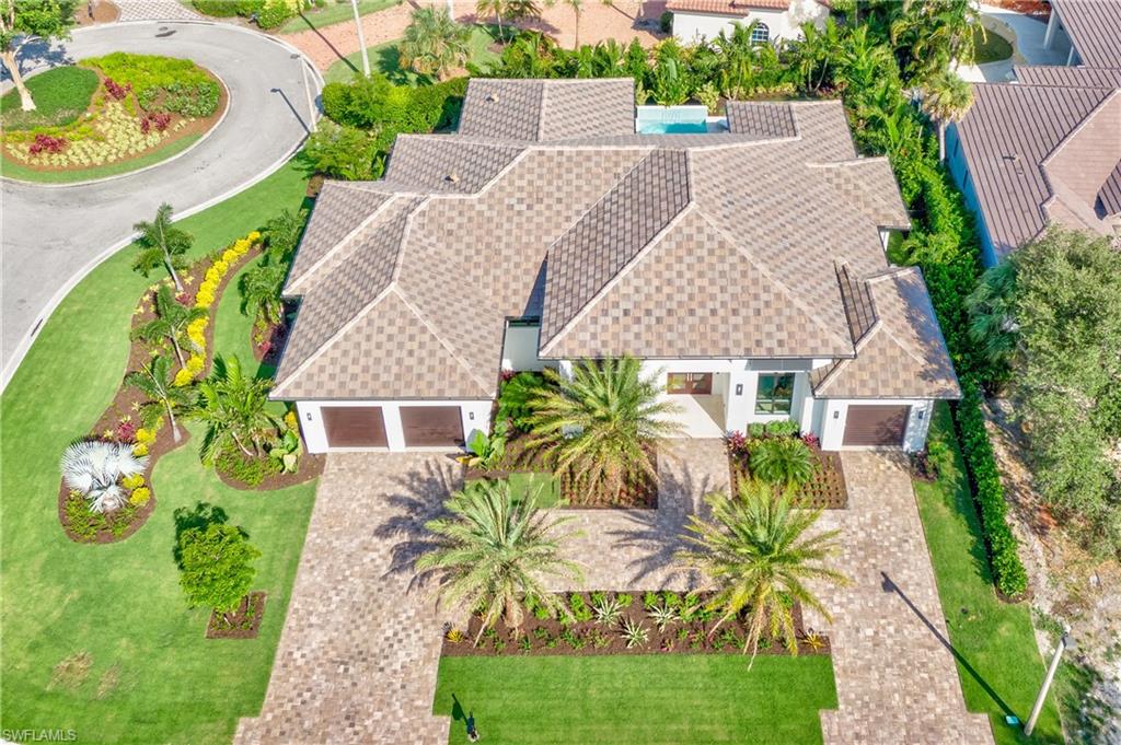 PELICAN BAY WOODS - Residential