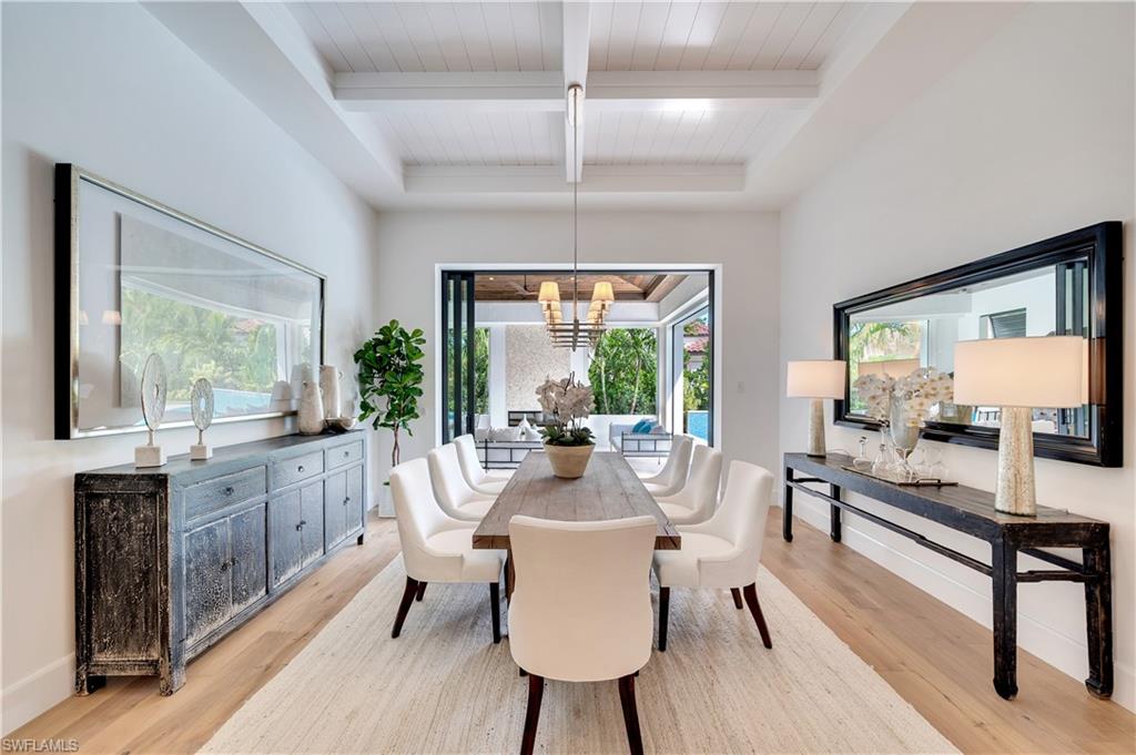 PELICAN BAY WOODS - Residential