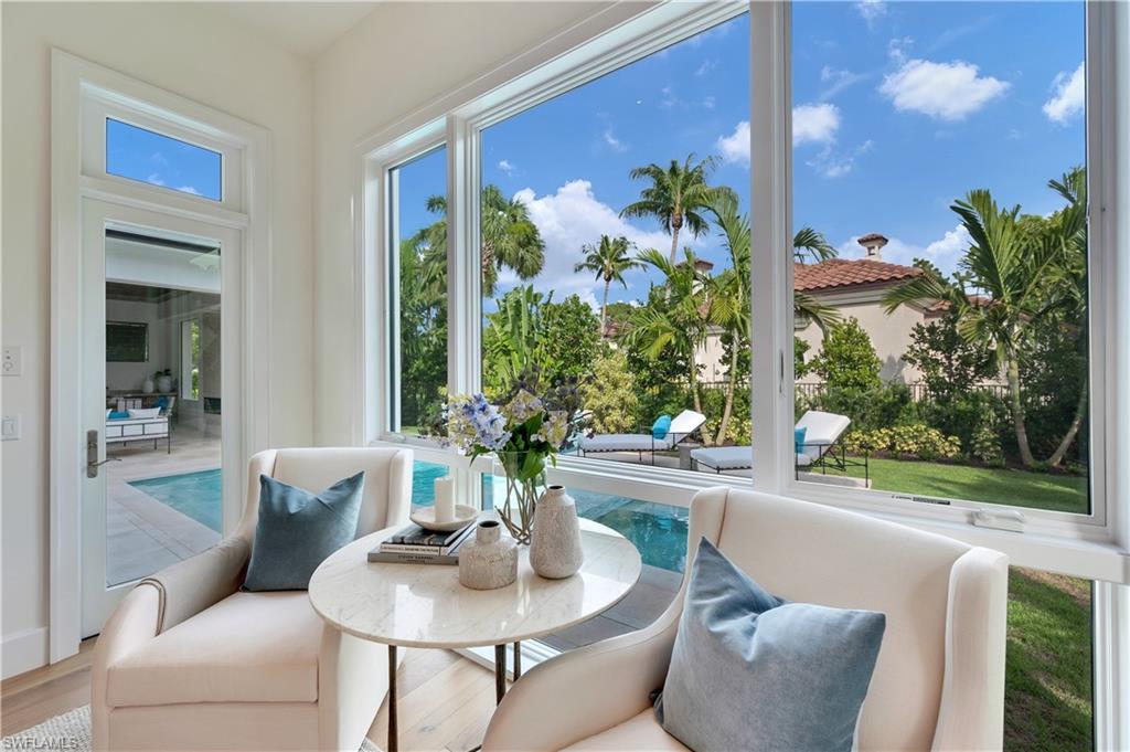 PELICAN BAY WOODS - Residential