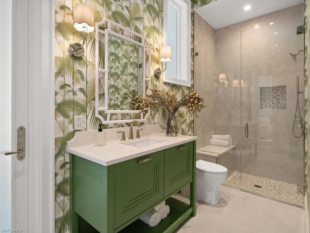 MOORINGS - Residential