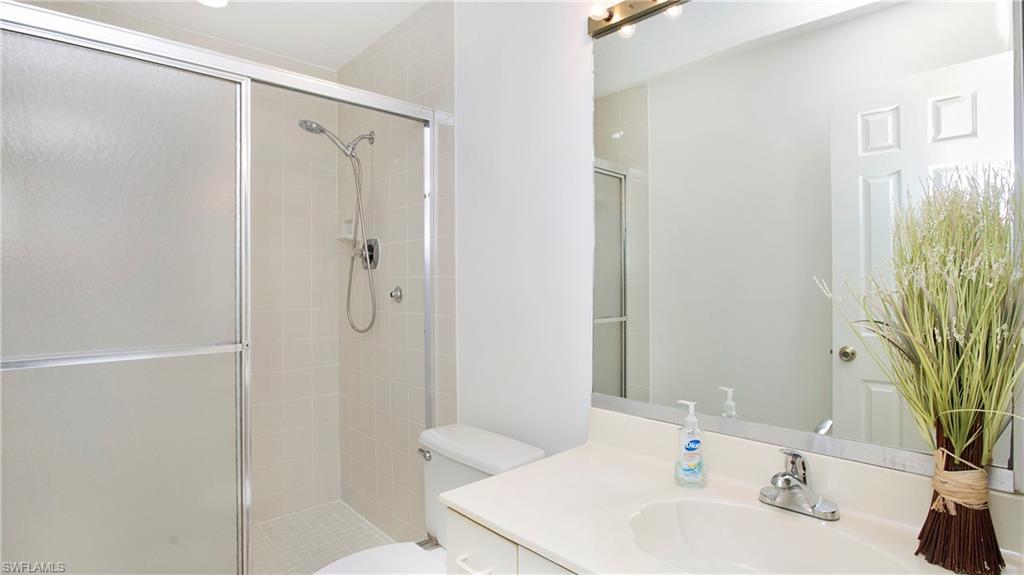 EMERALD WOODS - Residential