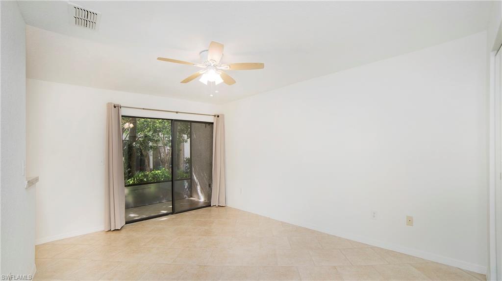 EMERALD WOODS - Residential