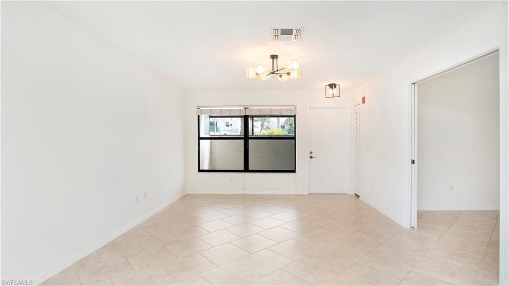 EMERALD WOODS - Residential