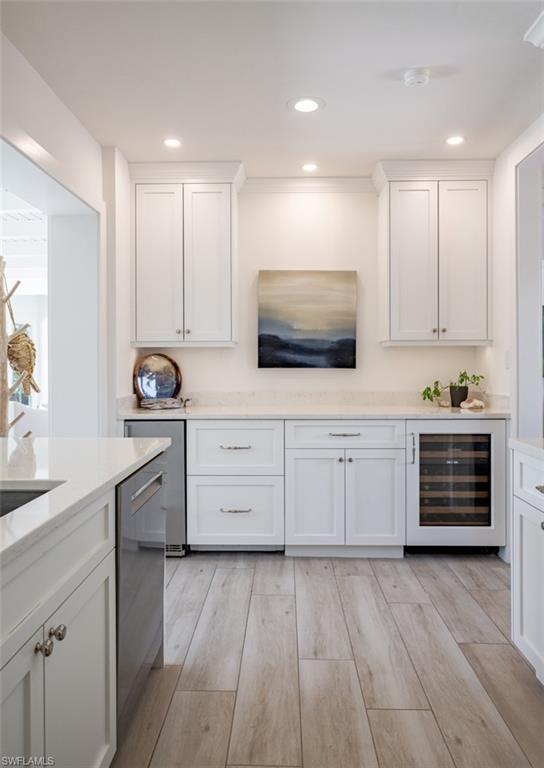 AQUALANE SHORES - Residential