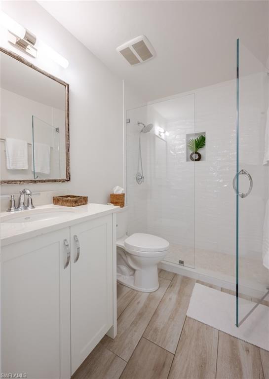 AQUALANE SHORES - Residential