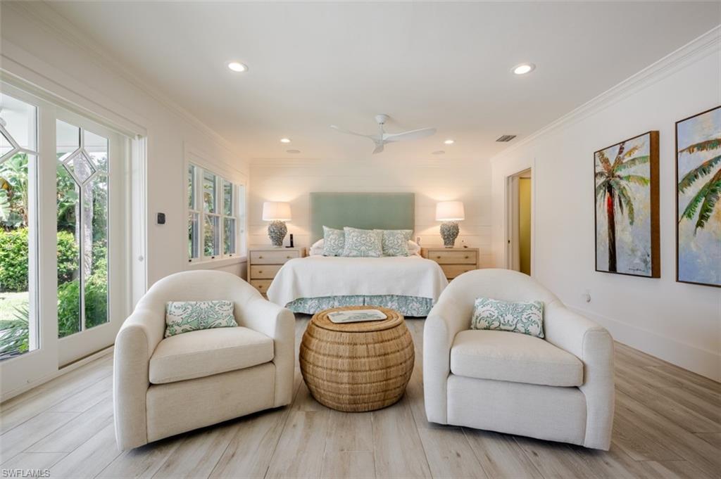 AQUALANE SHORES - Residential