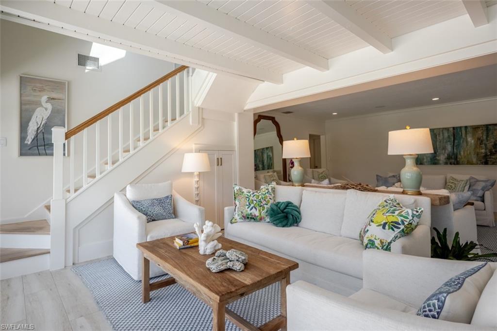 AQUALANE SHORES - Residential