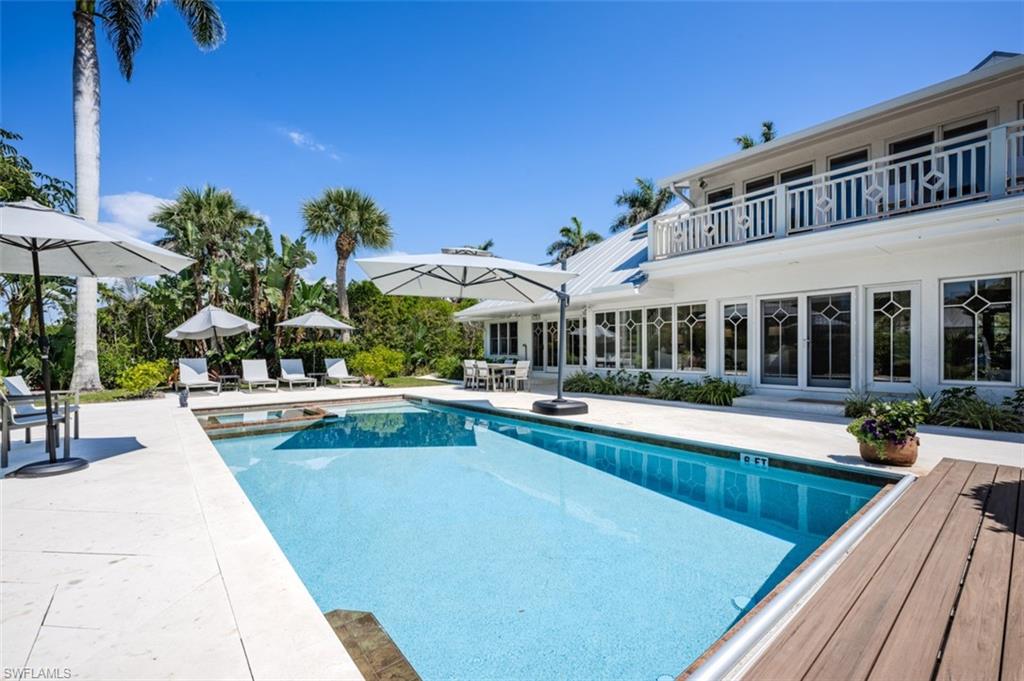 AQUALANE SHORES - Residential