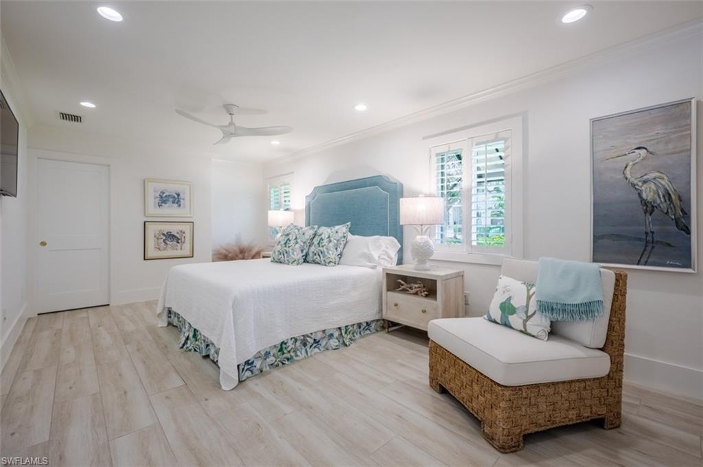 AQUALANE SHORES - Residential