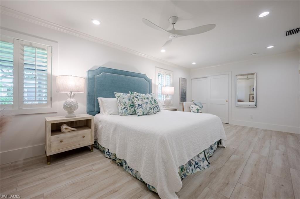 AQUALANE SHORES - Residential