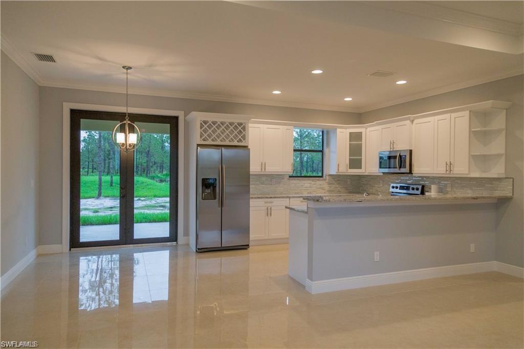 GOLDEN GATE ESTATES - Residential