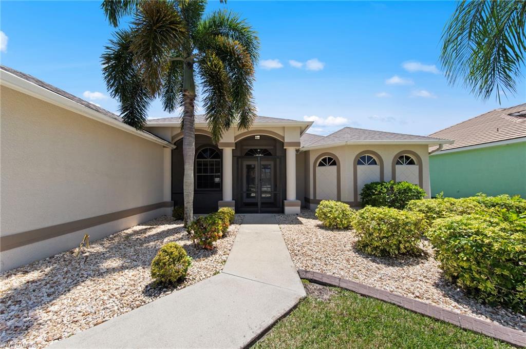 CAPE CORAL - Residential