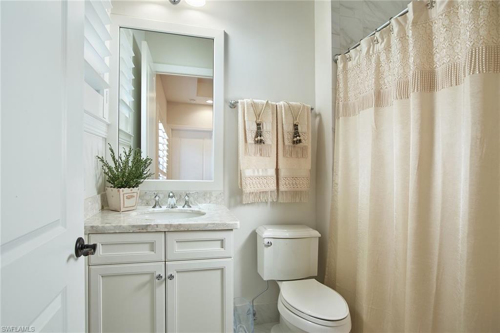 TRADITIONS - Residential