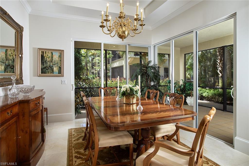 TRADITIONS - Residential