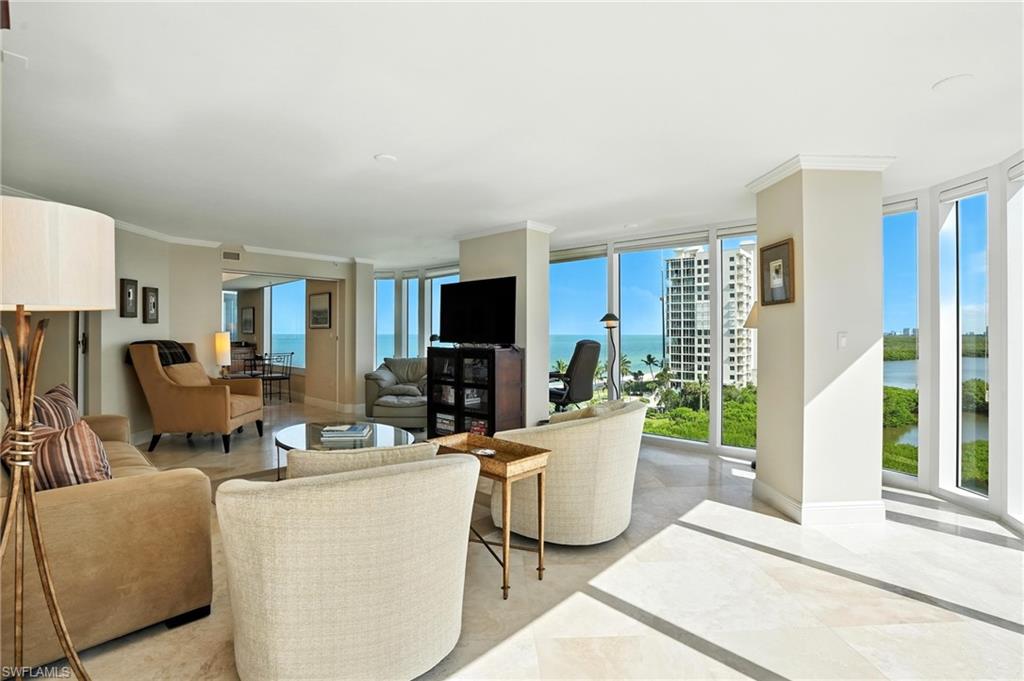 BEACH HOUSE AT NAPLES CAY - Residential Lease