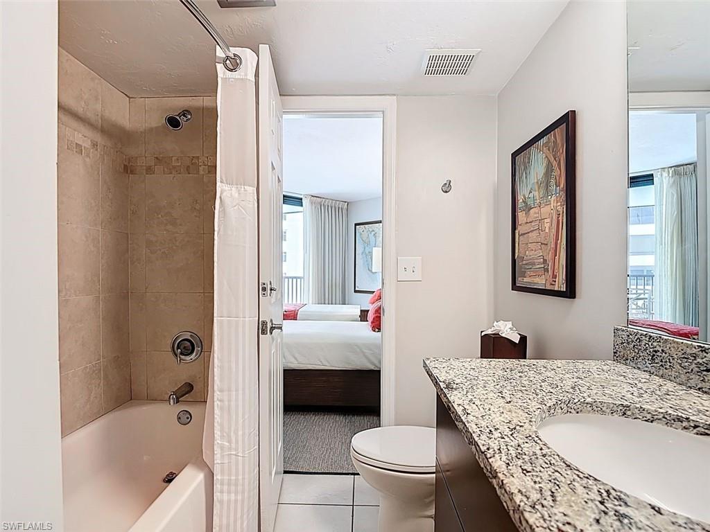 POINTE ESTERO - Residential