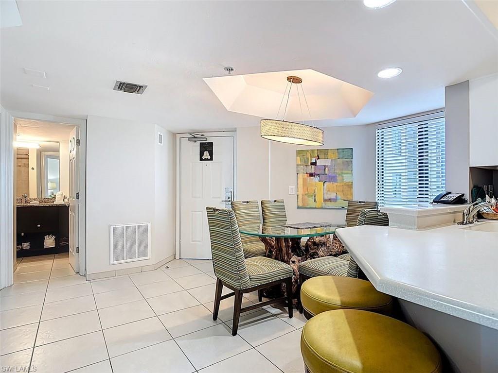 POINTE ESTERO - Residential