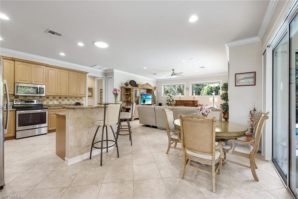 WILLOUGHBY PINES - Residential