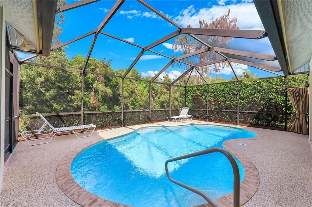 WILLOUGHBY PINES - Residential