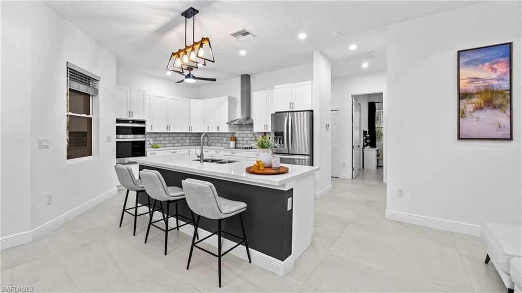 GOLDEN GATE ESTATES - Residential