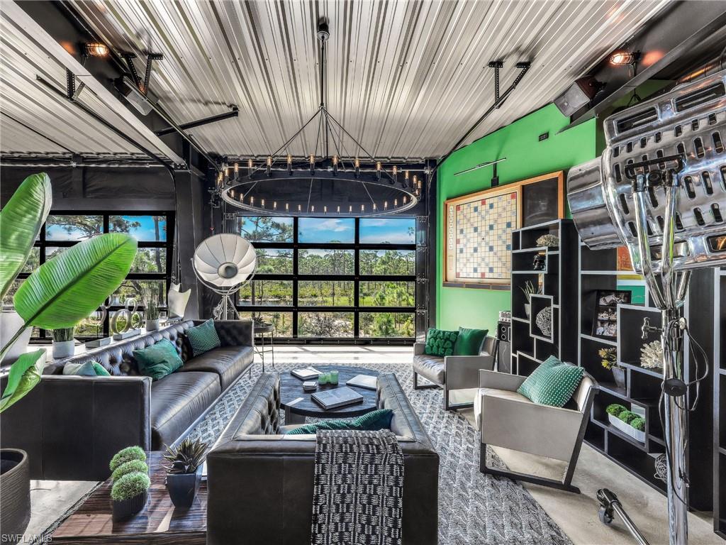 PINE ISLAND - Residential