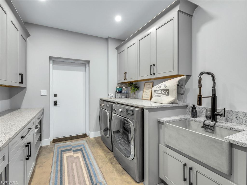 PINE ISLAND - Residential