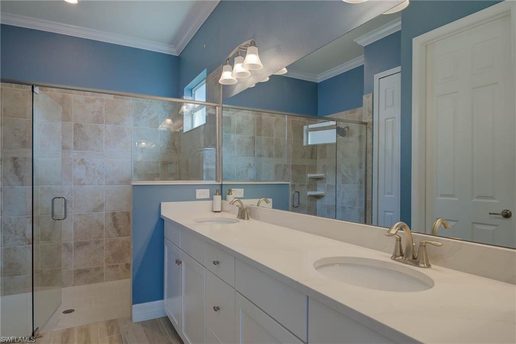 LAKE TIMBER - Residential