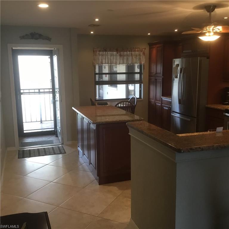 COUNTRYSIDE CONDOS - Residential