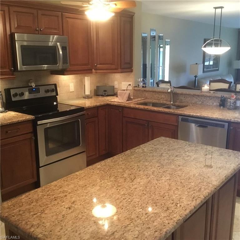 COUNTRYSIDE CONDOS - Residential