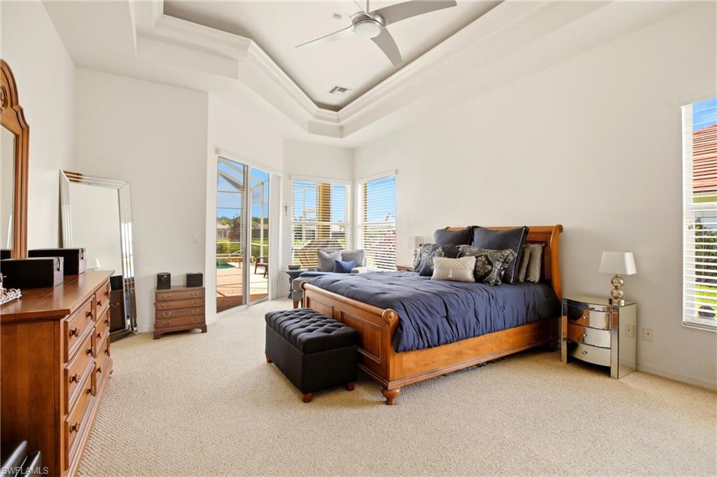 LONGSHORE LAKE - Residential