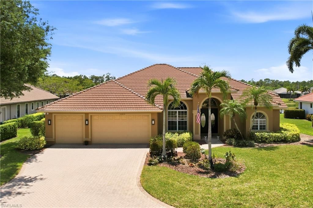 Photo of 10815 Phoenix WAY, NAPLES, FL 34119 (MLS # 226016503)