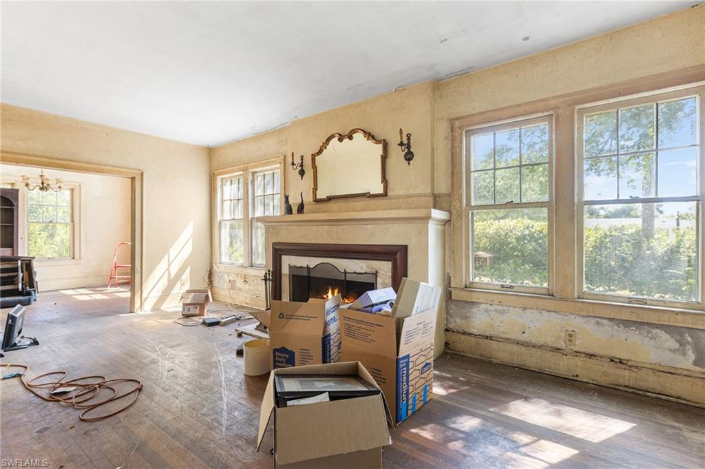 FORT MYERS - Residential